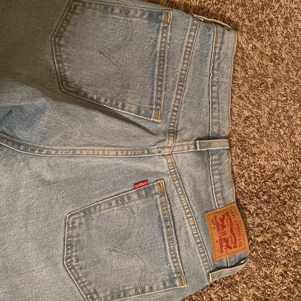 LEVIS - Picture 3 of 7